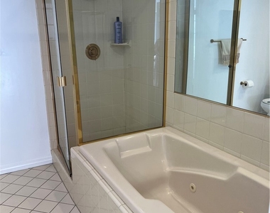1817 Selby Ave - Photo Thumbnail 15