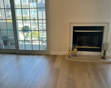 1817 Selby Ave - Photo Thumbnail 7