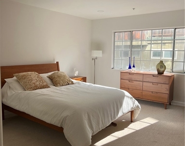1817 Selby Ave - Photo Thumbnail 12