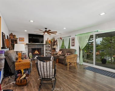 2269 Via Puerta - Photo Thumbnail 6