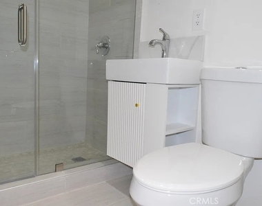 1148 W Civic Center - Photo Thumbnail 3