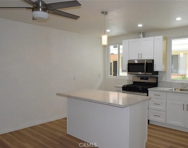 1148 W Civic Center - Photo Thumbnail 6