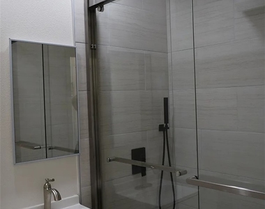 1148 W Civic Center - Photo Thumbnail 8