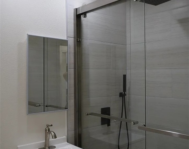 1148 W Civic Center - Photo Thumbnail 9