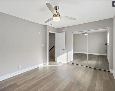 1024 Mission - Photo Thumbnail 9