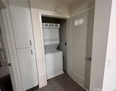 1402 N Nolita - Photo Thumbnail 6