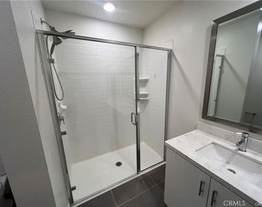 1402 N Nolita - Photo Thumbnail 13