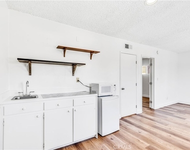 34061 Colegio Dr. - Photo Thumbnail 4