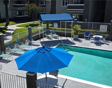 10601 Diana Avenue - Photo Thumbnail 9