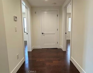 4440 Talofa Avenue - Photo Thumbnail 17