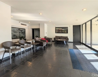 222 S Central Avenue - Photo Thumbnail 17