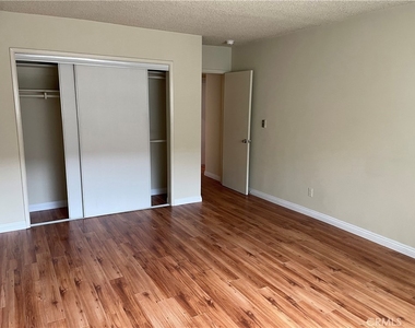 1132 N Stoneman - Photo Thumbnail 17