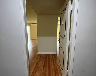 1132 N Stoneman - Photo Thumbnail 2