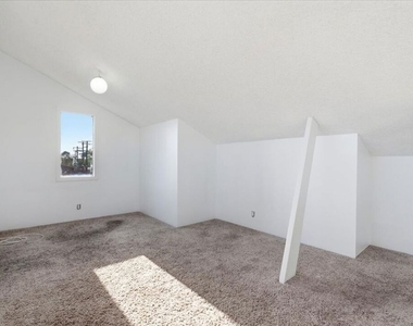 2513 190th Street - Photo Thumbnail 16