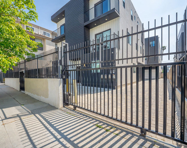 246 N Dillon Street - Photo Thumbnail 39