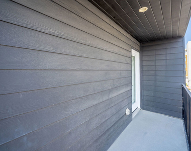 246 N Dillon Street - Photo Thumbnail 27