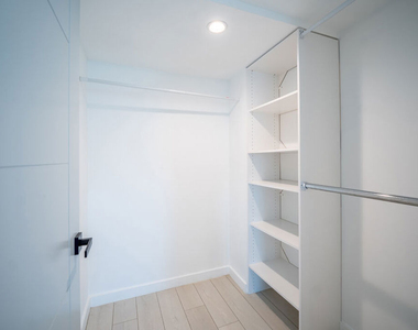 246 N Dillon Street - Photo Thumbnail 31