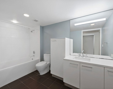 901 S Flower Street - Photo Thumbnail 12