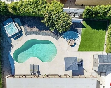 68325 Peladora Road - Photo Thumbnail 10
