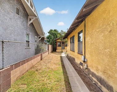 5008 S Wilton Place - Photo Thumbnail 22