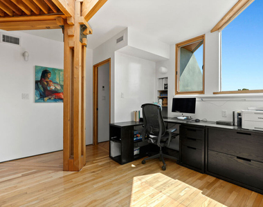 3121 Frederick Street - Photo Thumbnail 19