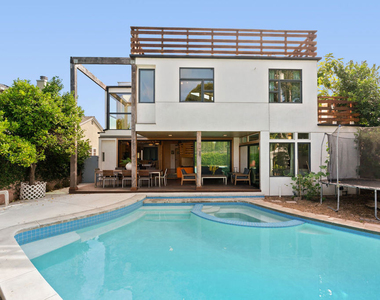 3121 Frederick Street - Photo Thumbnail 47