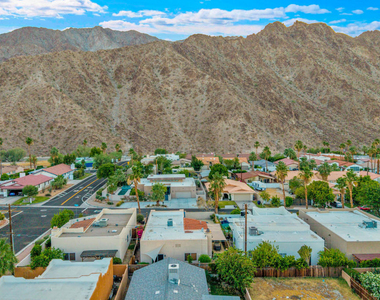 52420 Avenida Juarez - Photo Thumbnail 36