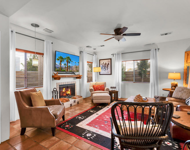 52420 Avenida Juarez - Photo Thumbnail 4