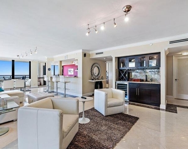 3560 S Ocean Boulevard - Photo Thumbnail 12