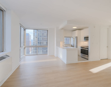 777 6th Avenue - Photo Thumbnail 39