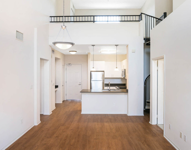 4077 Glencoe Avenue - Photo Thumbnail 18
