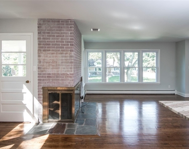 16 Elmwood Drive - Photo Thumbnail 10