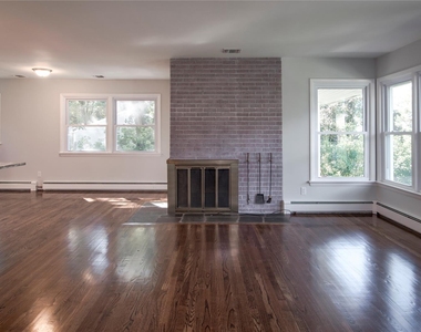 16 Elmwood Drive - Photo Thumbnail 3