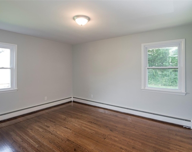16 Elmwood Drive - Photo Thumbnail 17
