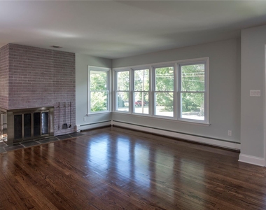 16 Elmwood Drive - Photo Thumbnail 11