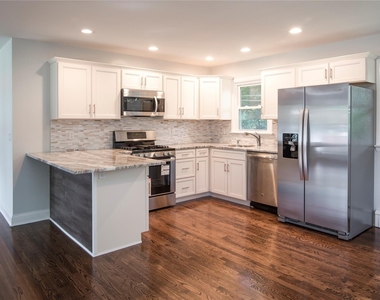 16 Elmwood Drive - Photo Thumbnail 6