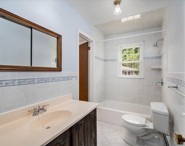 7 Shaw Lane - Photo Thumbnail 19