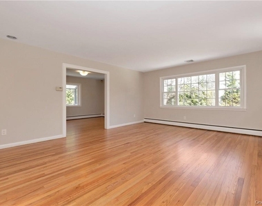 3 Lea Place - Photo Thumbnail 3