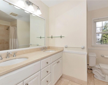 3 Lea Place - Photo Thumbnail 16