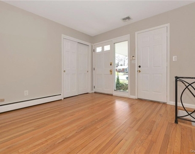 3 Lea Place - Photo Thumbnail 1