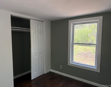 46 Lime Kiln Road - Photo Thumbnail 6