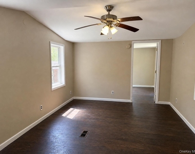 46 Lime Kiln Road - Photo Thumbnail 1