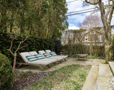 1 Meadow Way - Photo Thumbnail 33