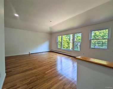 174-17 129th Avenue - Photo Thumbnail 1