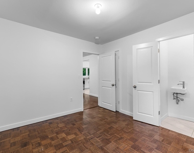 27 Chester Street - Photo Thumbnail 11