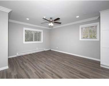 25 Tyler Street - Photo Thumbnail 2