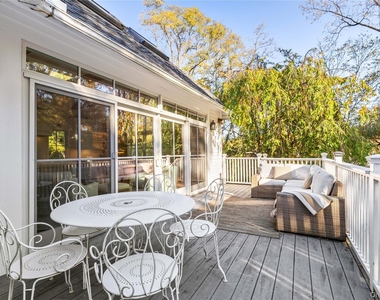 101 Milton Road - Photo Thumbnail 12