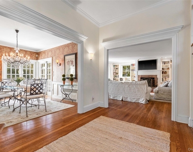 101 Milton Road - Photo Thumbnail 6