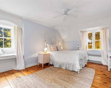 101 Milton Road - Photo Thumbnail 15
