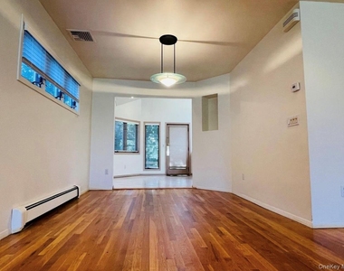 5 Eaton Road - Photo Thumbnail 4